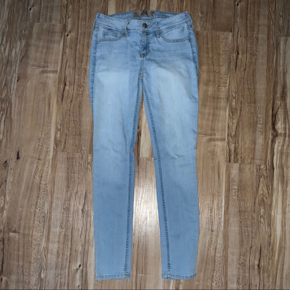 Hollister skinny jeans!